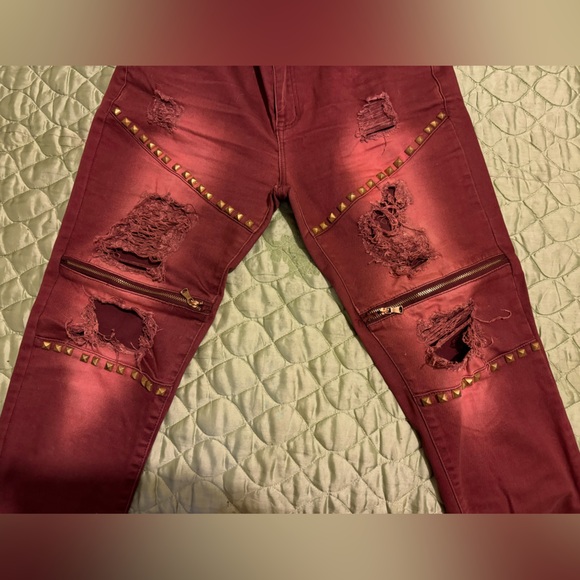 ❤️Women’s Distressed Studded Jeans❤️Rust Color❤️Size 11/12❤️BLUE TOPIC❤️ - Picture 4 of 13